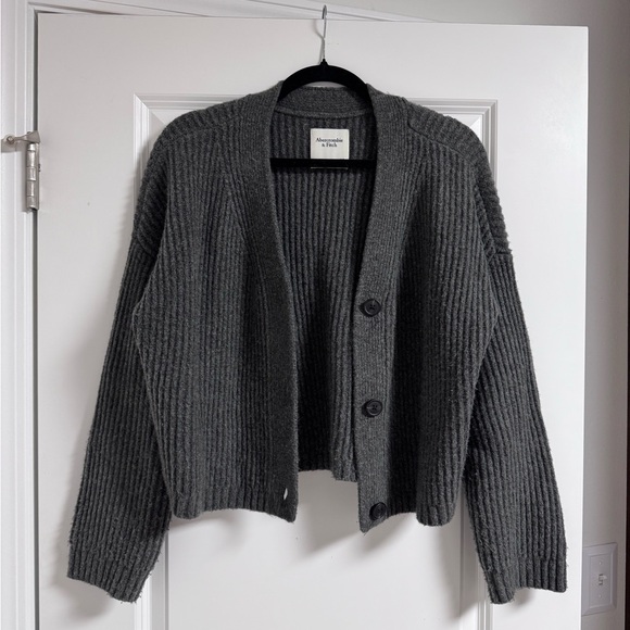 Abercrombie & Fitch Charcoal Ribbed Cardigan - Picture 2 of 4